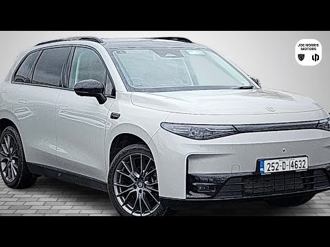 Leapmotor C10 DESIGN REEV 5DR AUTO HYBRID 985 KM R - Image 2