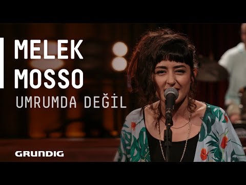 Melek Mosso - Umrumda Değil @Akustikhane