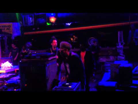 Blackboard Jungle plays Mickey General-Afrikan Glory@Reggaebus Festival #4(30-8-2014)