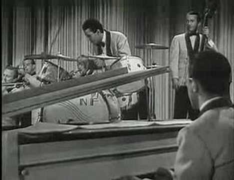 Artie Shaw: Everything is Jumpin'