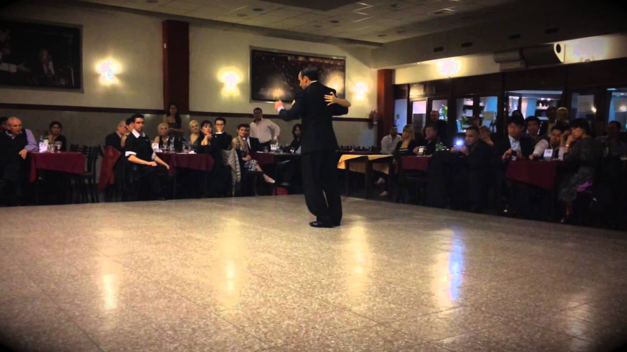 Maximiliano Cristiani & Jesica Arfenoni en Milonga La baldosa 3