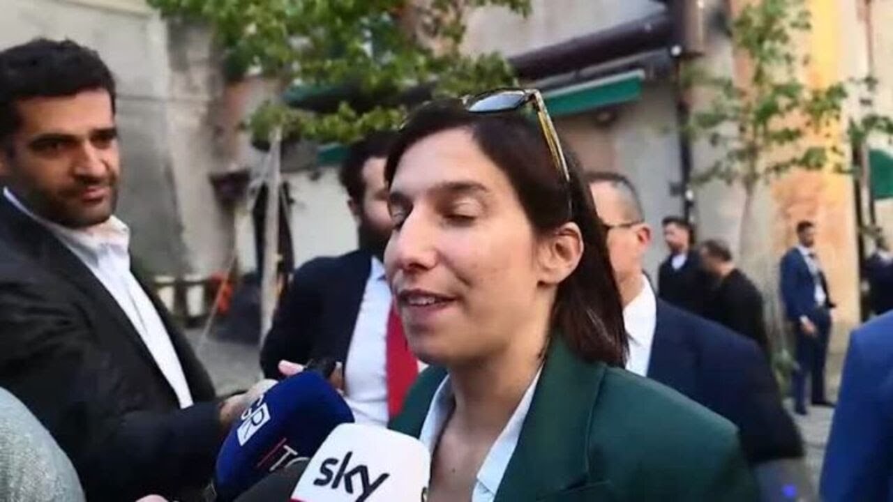 Schlein: "Opposizione come i terroristi? Mai sentito in democrazia"