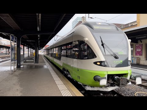 Ausfahrt des R in Neuchâtel auf Gleis 2