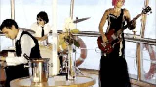 BASE STRUMENTALE: Trovami Un Modo Semplice Per Uscirne - Verdena