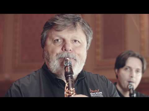 Corrado Giuffredi & Jose Franch-Ballester play Till Eulenspiegel for 2 clarinets.