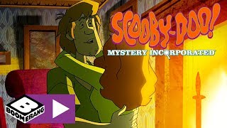 Scooby-Doo! Mystery Incorporated | Daphne Kisses Shaggy | Boomerang UK