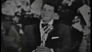 Download lagu Dean Martin sings '3 Coins in the Fountain' for 1955 Oscars mp3