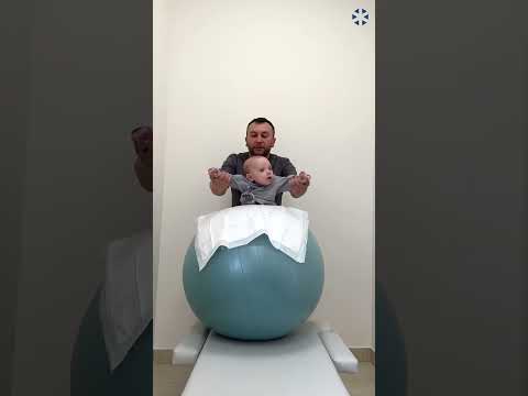 Дитячий лікувальний масаж немовлятам - TOP Clinic DENIS