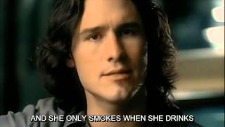 Joe Nichols  She Only Smokes When She Drinks lyrics
