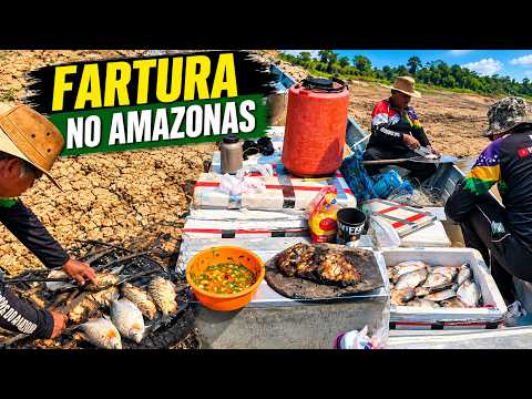 PACU E SARDINHA PEGO DE.MALHADEIRA NO RIO AMAZONAS E ASSANDO PACU NA BRASA E COMENDO NA BEIRA DO RIO