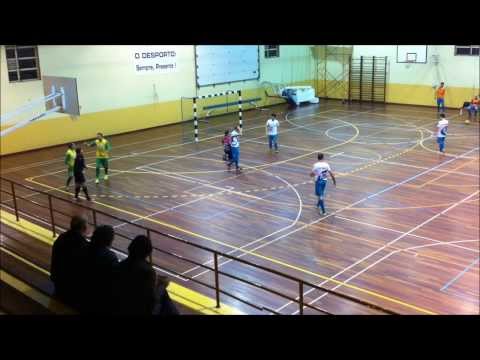 A.J.FIÃES vs Atómicos - 1ª Divisão Distrital de Aveiro - Futsal Sénior 2013/2014: 15ª Jornada