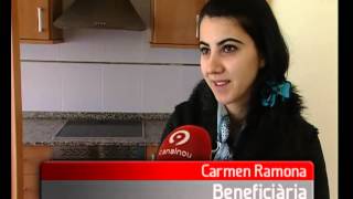 preview picture of video 'Famílies desnonades reben les claus de les noves cases a Carlet (15/02/2013) - Informatius Canal 9'