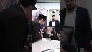 🥹מרטיט ומצמרר: 52 היתומים שיחגגו את הבר מצווה ללא הורה, עלו לקבל את הכח מהצדיק מרן רבי שמעון גלאי