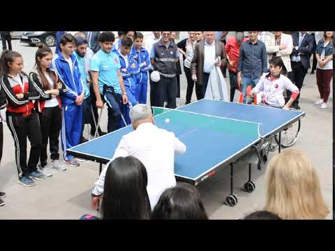 Engelliler Tenis Dünya şampiyonu Abdullah Öztürk, tenis maçı