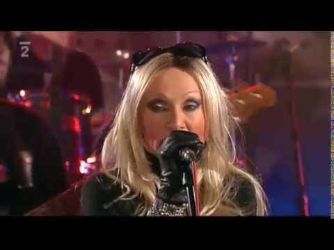 B Basiková a Precedens - ČERNÝ NEBE