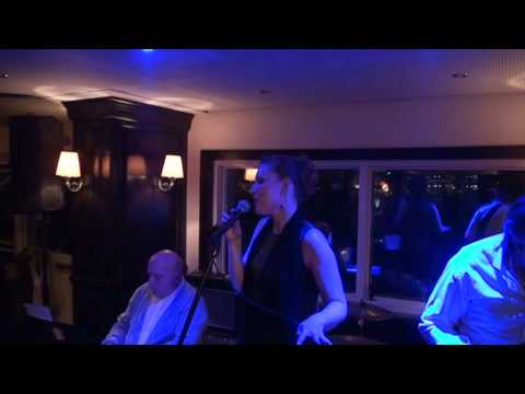 Anna's Jazz Trio (Promo video)