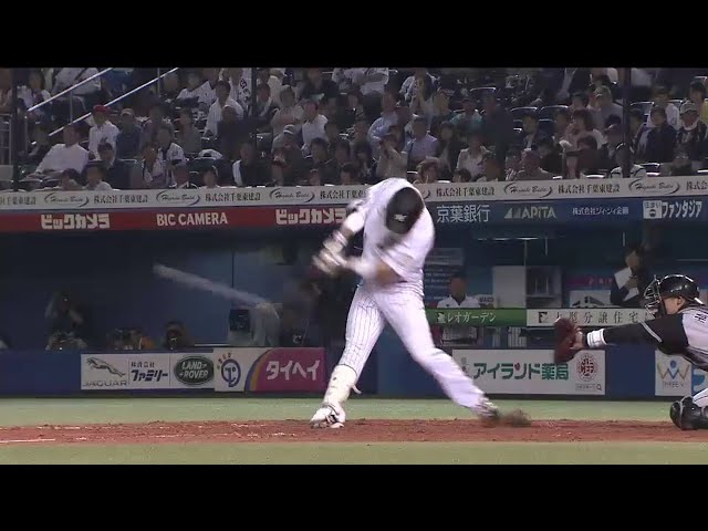 【5回裏】そのコースは大好物!? マリーンズ・角中が唯一無二の悪球打ち（変態打ち）でチャンスを演出!! 2016/6/7 M-T