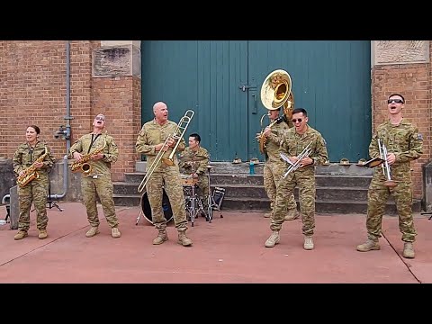 From Soldiers To Singers | Australian Army Band