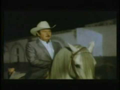 Antonio Aguilar - Tristes Recuerdos (Con Mariachi)