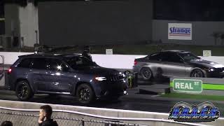 Jeep Trackhawk vs BMW 335i Drag Race