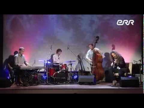 Oleg Pissarenko Band - Õige Aeg / Right Time