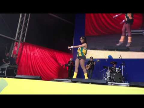 Anitta - PRETIN parte 1 No Vale Do Anhangabaú