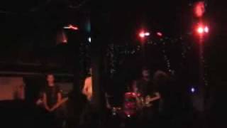 Leftover Crack - Ya Can&#39;t Go Home