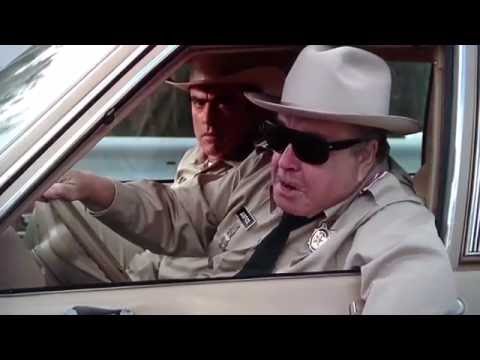 Smokey & The Bandit-II  (The Circus is in Town) Jackie Gleason