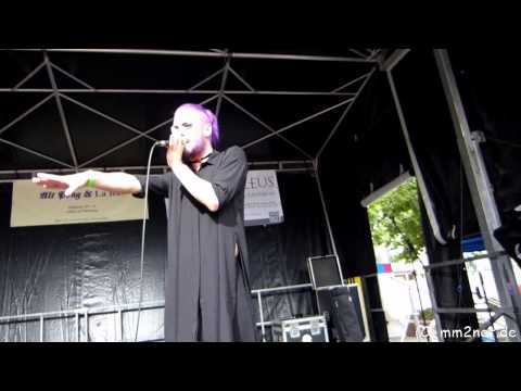 CSD Nürnberg 2015 - Keye Katcher mit einem Medley