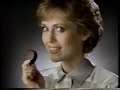 1988 Nabisco Oreo Cookies Inside The Fudge TV Commercial