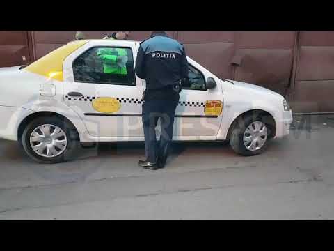 Scandal cu un taximetrist in Micro 15