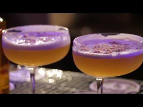 download lagu mp3 mp4 Drinks Med Licor 43, download lagu Drinks Med Licor 43 gratis, unduh video klip Drinks Med Licor 43