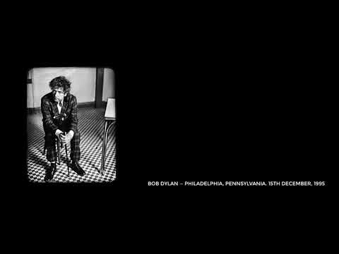 Bob Dylan — Philadelphia, US. 15th December, 1995. Four songs, including Dark Eyes with Patti Smith