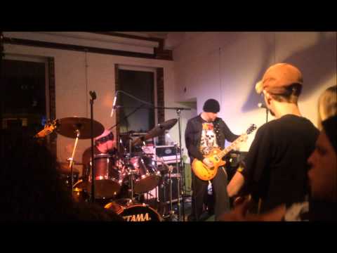 Downtrend - Symptom Of The Universe Band Jam (Live 3/20/14 Black Sabbath Cover)