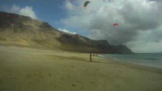 preview picture of video 'Lanzarotekite Trip Playa del Risco'