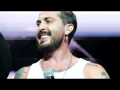 Llane, Cholo Valderrama - Como este bolero (Live at Movistar Arena)