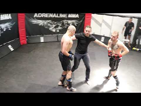 Harry Chrissafiss VS Kyle Bishop