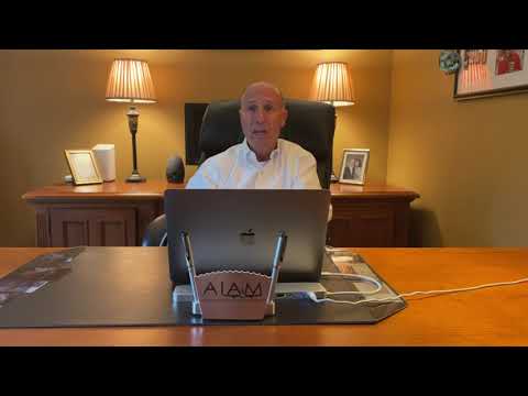 AIAM's Tony Vernaci congratulates SC4 on the Challenger Learning Center