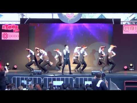 14031503 [3/5] AMORE'(Apink) + EX-5(BTOB) + TuRBow 'S'(Nine Muses) @Hello! Korea 2nd Concert