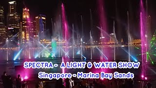 Spectra a light and water show - Marina Bay Sands Singapore