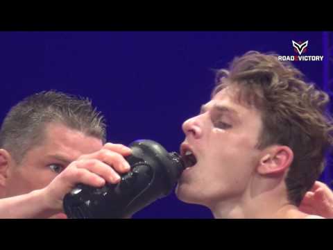 ROAD2VICTORY HOORN - Damian Verweij vs Illias Aghziel