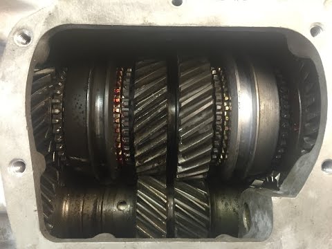 Rebuilding a Muncie M20 Transmission 4 Speed Gearbox