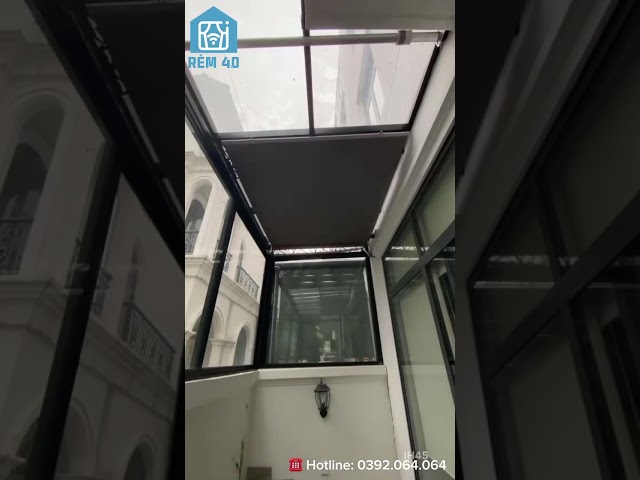 Rèm trần tự động