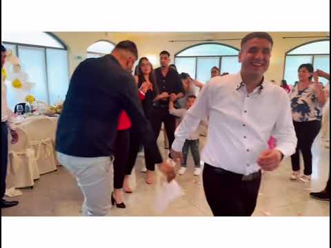 Vallja anxhelinos nga Spartak Kurteshi dhe Mateo Caka