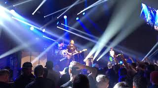 Blink 182- Kings of the Weekend (live)