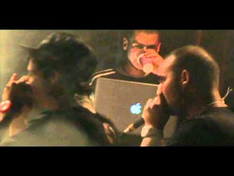 beatbox battle vs Fabulous Wadness 1/4 finale 1st part.avi