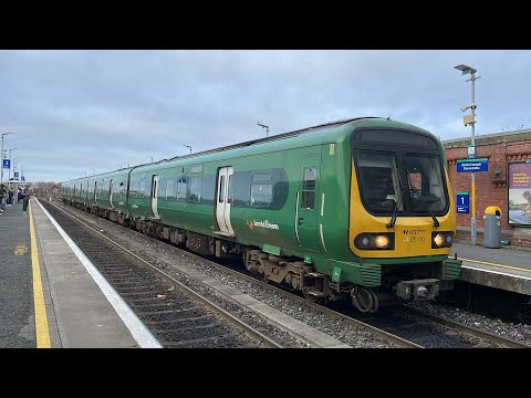 Irishrail | CAF Class 29000 DMU | 29410 | Drumcondra | 15/12/2023