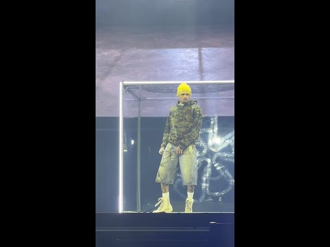 Chris Brown - Hmmm + Call Me Every Day, 11:11 Tour in Toronto