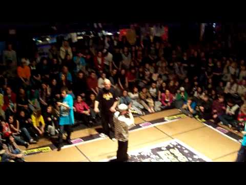 02_urban dance 2vs2 2010.avi