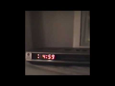 07. deadbeatteen - sleep walking... [19.09.2017]